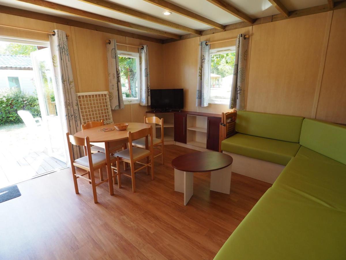 Camping Le Sorlut Cozes Ngoại thất bức ảnh